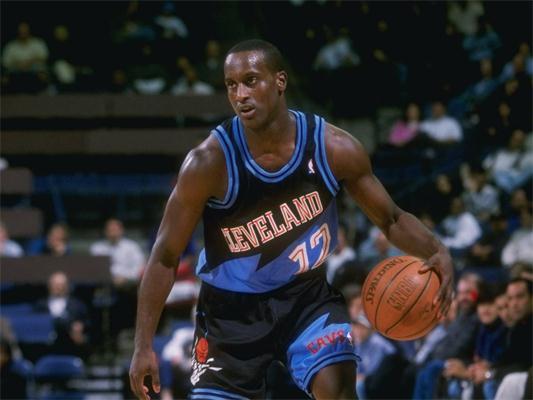 用速度突破 用速度突破